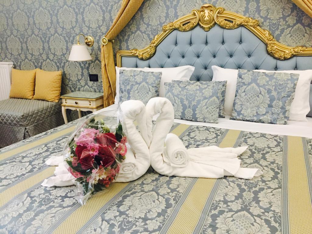 Friendly Venice Suites Bagian luar foto